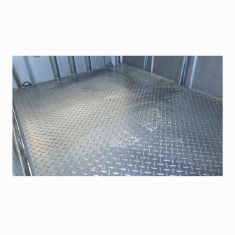 Defender Rear Deck Mat